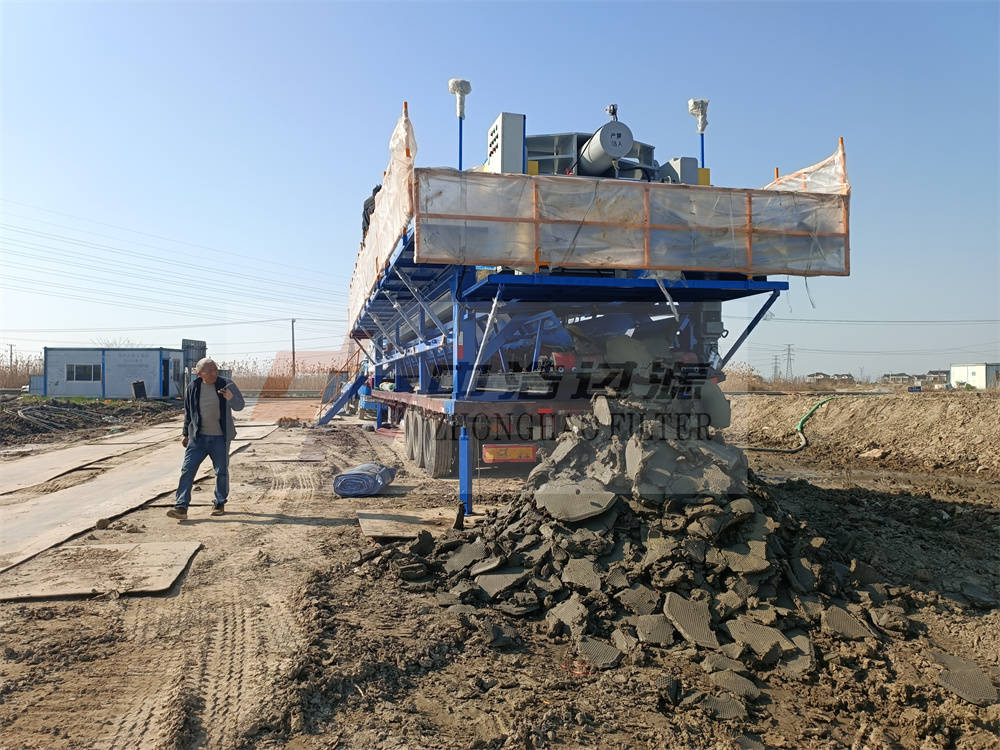 车载式压滤机与泥浆固化剂 现代泥浆处理工程的灵活解决方案