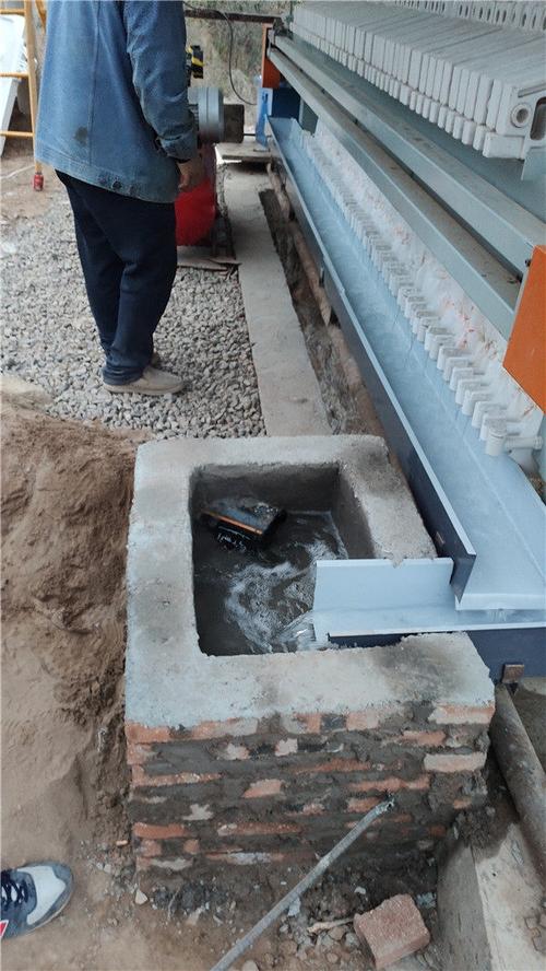 贵州板框污泥压滤机与泥浆固化剂出租服务 助力环保与工程高效运行