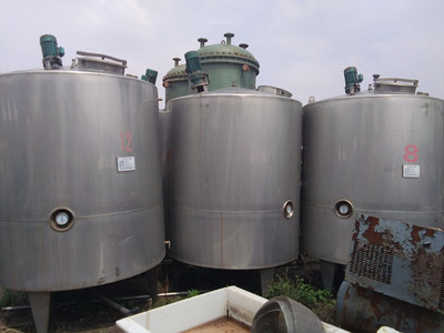 淮安工厂闲置设备与材料解决方案 不锈钢葡萄酒发酵罐转让与泥浆固化剂出租服务